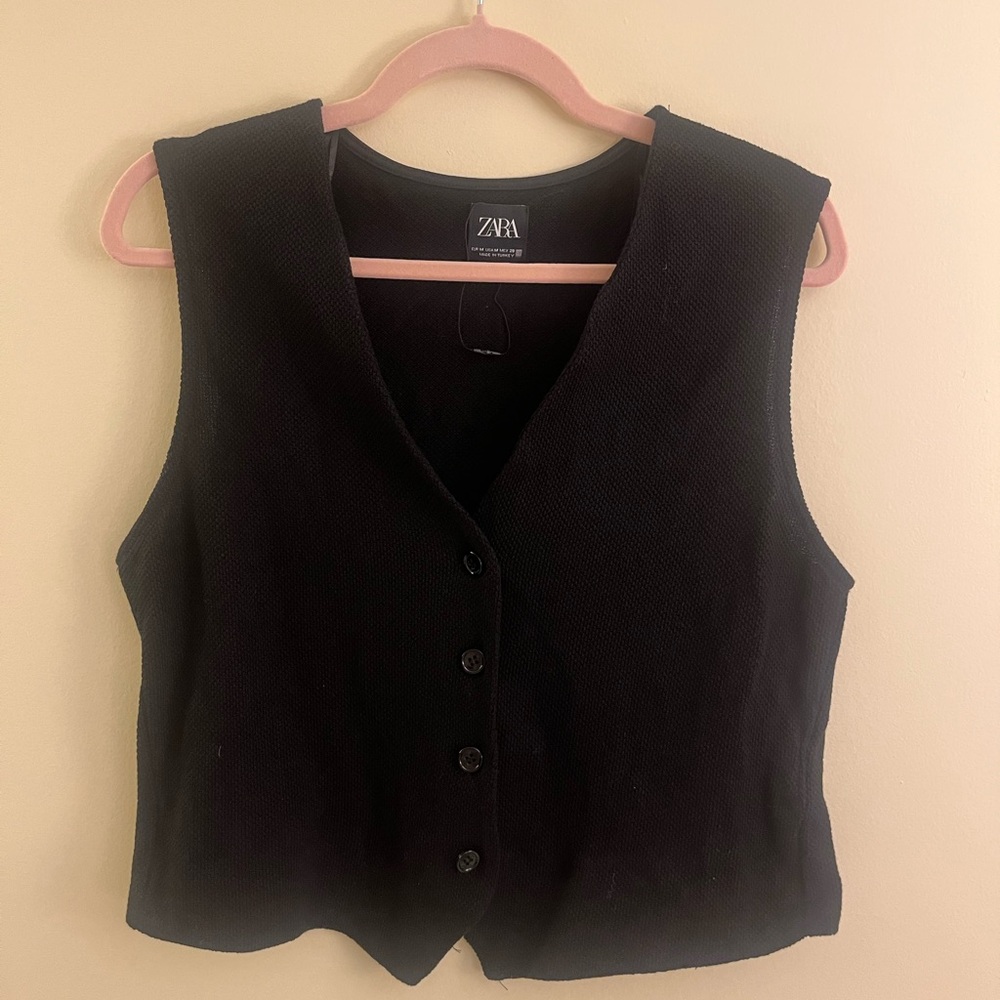 Zara vest!!